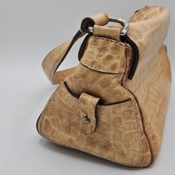 Rare Dooney & Bourke Purse Embossed Leather purse w certificate of authenticy - Picture 12 of 16